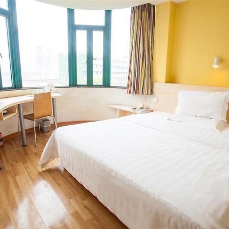 7Days Inn Guilin Zhengyang Road Pedestrain Street Exterior photo