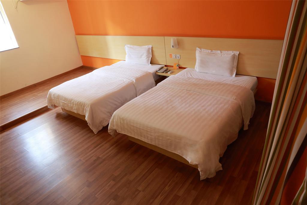 7Days Inn Guilin Zhengyang Road Pedestrain Street Exterior photo
