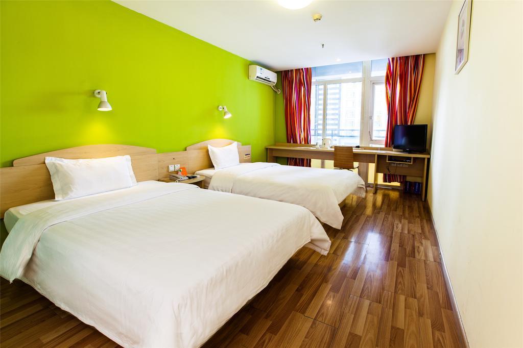 7Days Inn Guilin Zhengyang Road Pedestrain Street Exterior photo