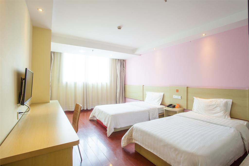 7Days Inn Guilin Zhengyang Road Pedestrain Street Exterior photo